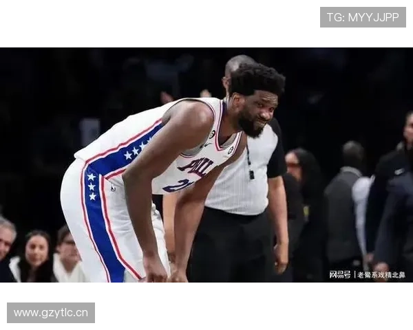 乔尔·恩比德晒家照，我的卧室社死了——那鞋柜比我一年工资还多