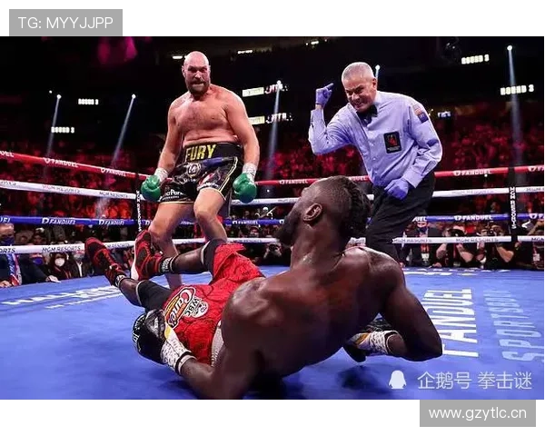 泰森·富里晒的早餐摆了一排能租套房的钱，我就静静看着手机