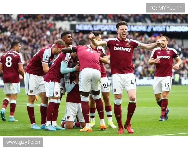 塞维利亚复兴豪强之路：当前赛季表现波动，竞争格局面临考验